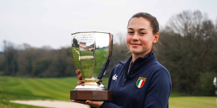 Tricolore Femminile Match Play/Trofeo Silva: titolo a Guia Vittoria Acutis Sul percorso Golf Nazionale superata in finale Giulietta Bertero (1 up)